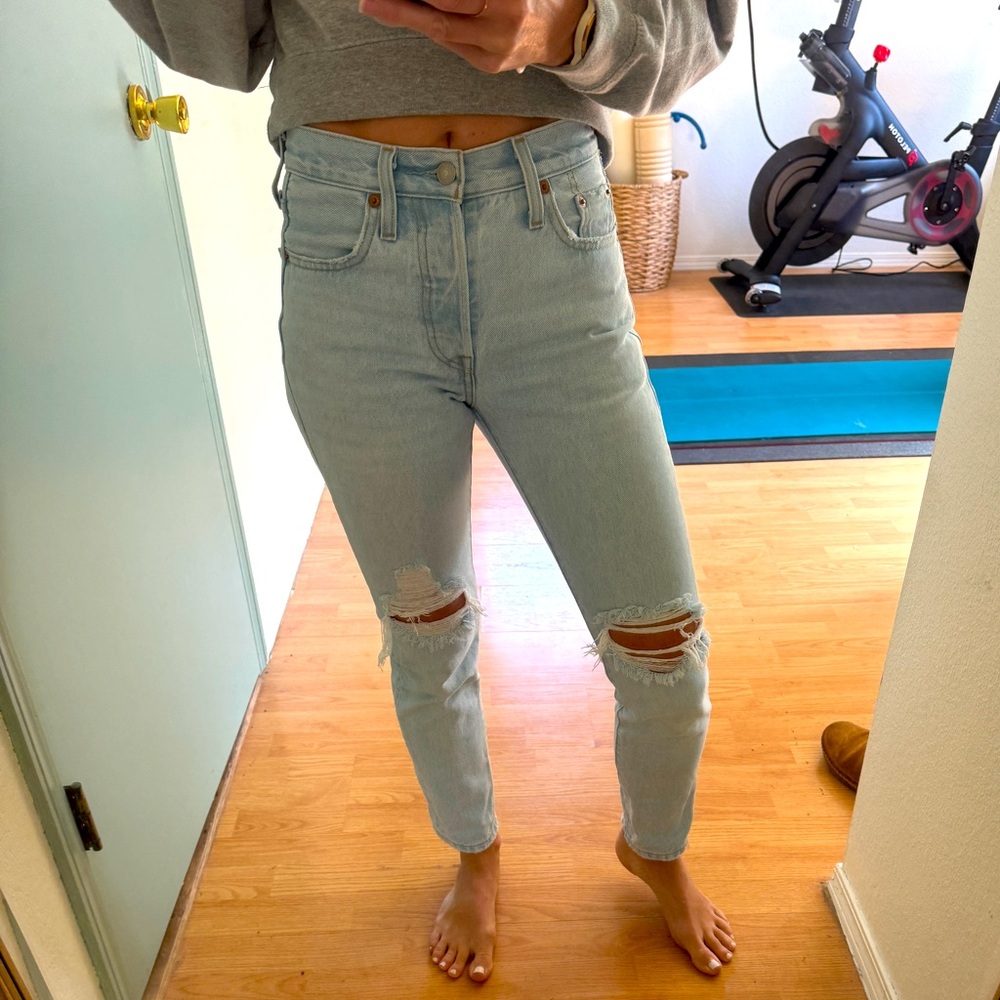Levi’s 501 skinny jeans size 23